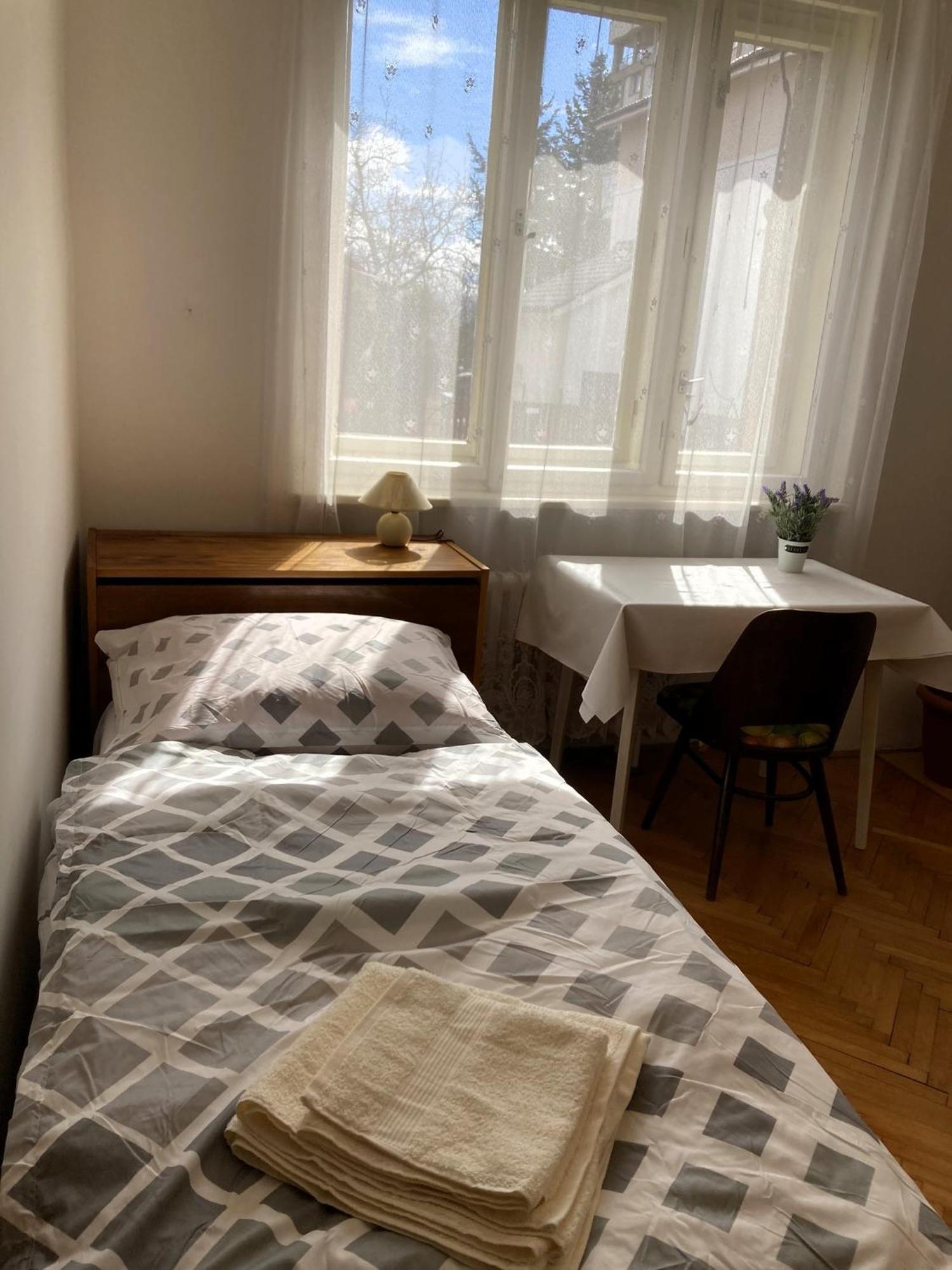 Spacious Apartment - Free Parking! 프라하 외부 사진